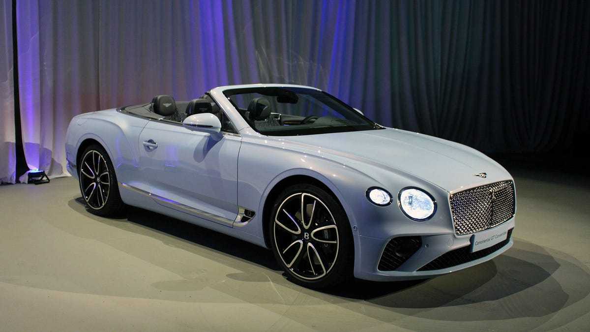 Bentley Continental GTC Р±РµР»С‹Р№