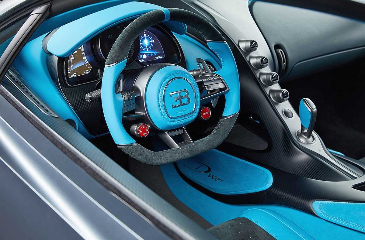 Bugatti divo - суперкар с мощностью мотора в 1500 л. с.