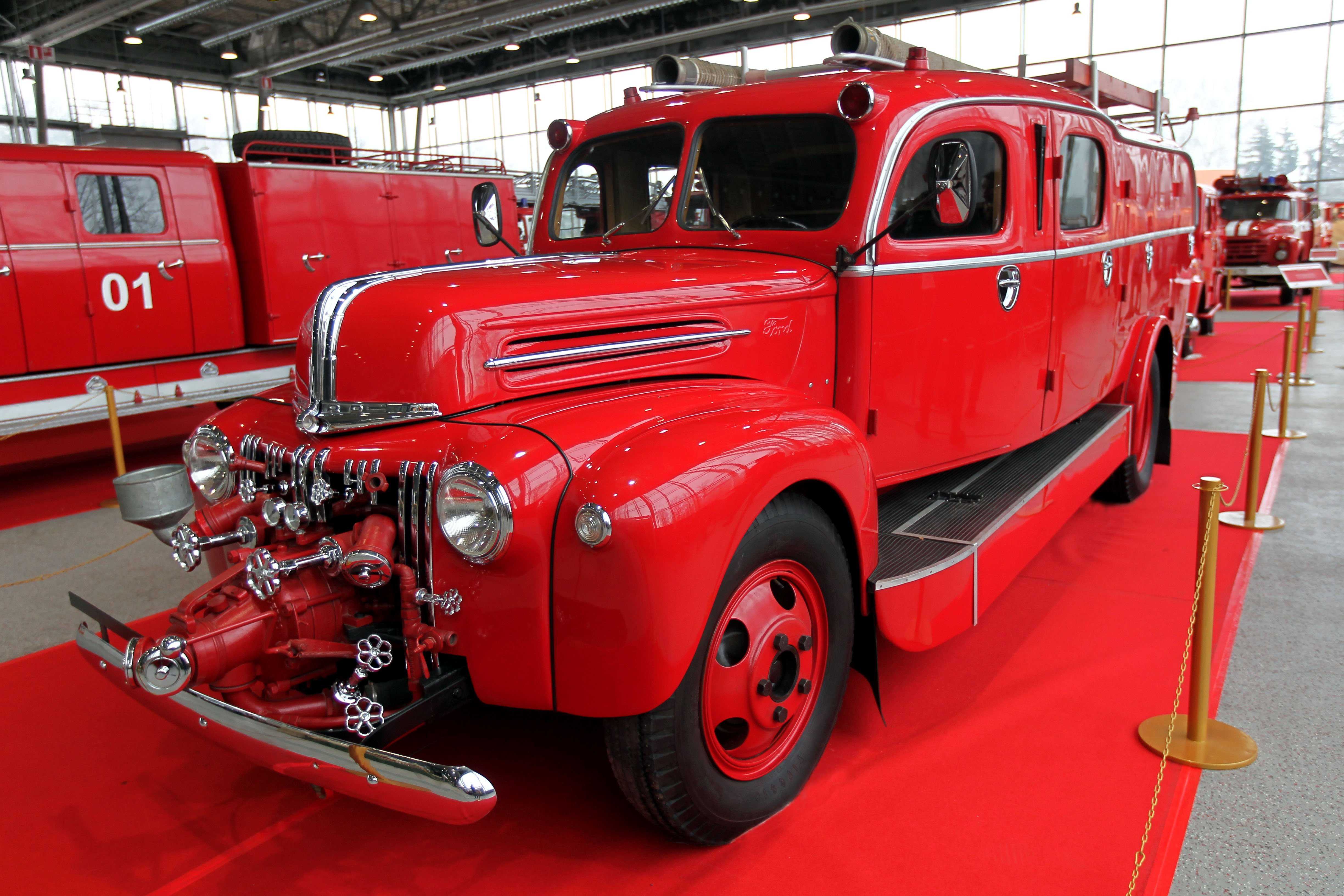 Как менялись пожарные автомобили за 150 лет