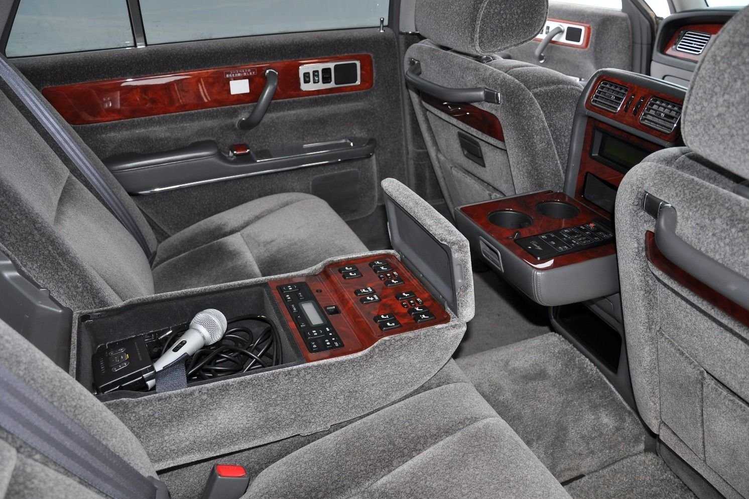 Toyota Century mk1