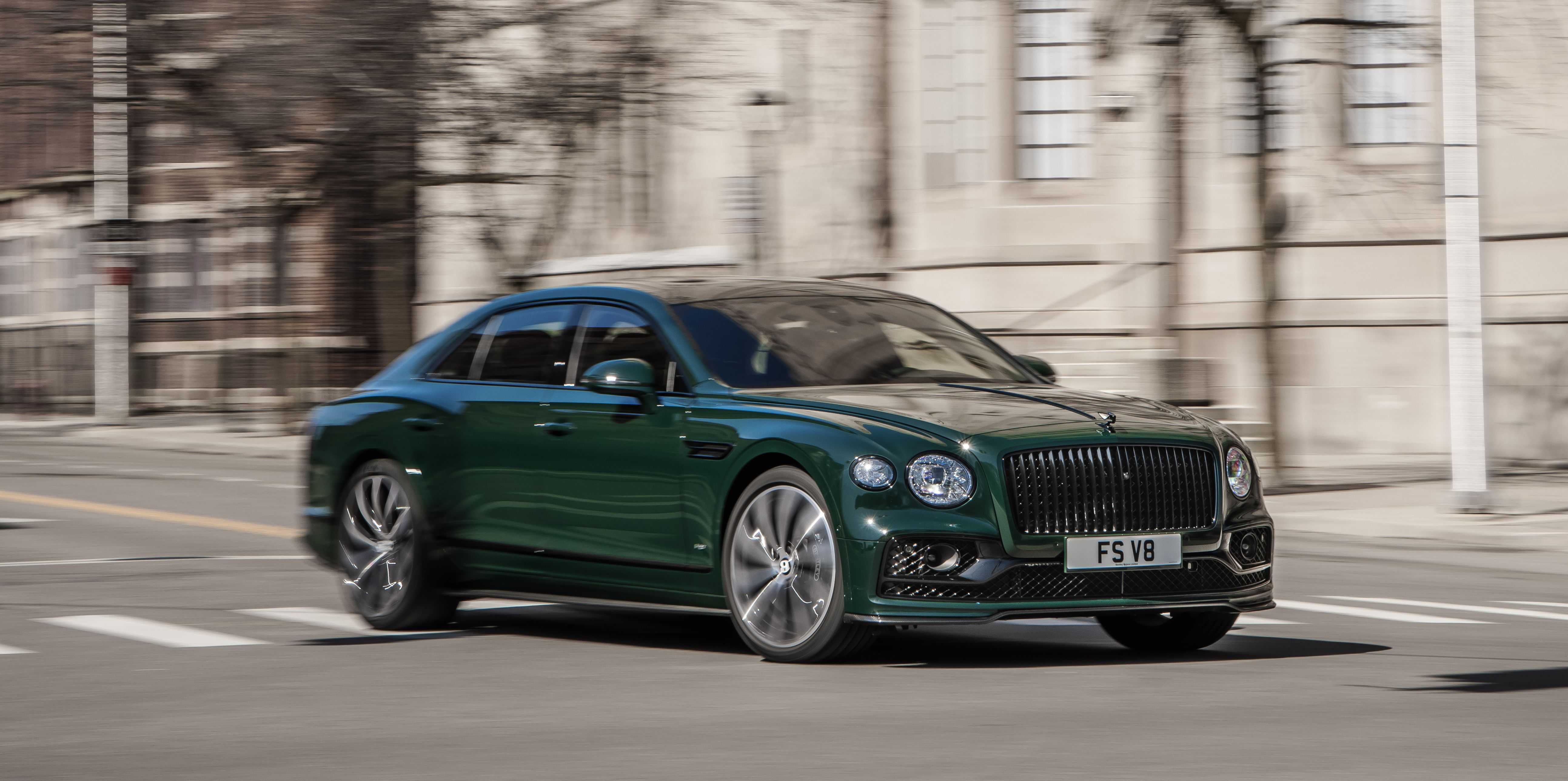История bentley: британский премиальный бренд, который долго оставался в тени