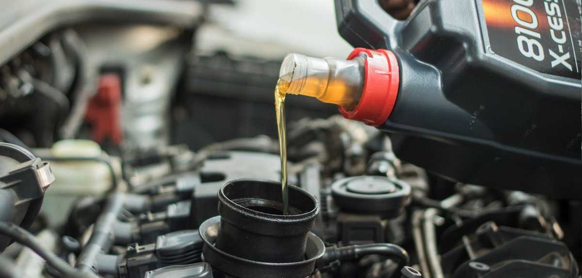 Можно ли заливать дизельное масло в бензиновый двигатель ваз, уаз и других автомобилей