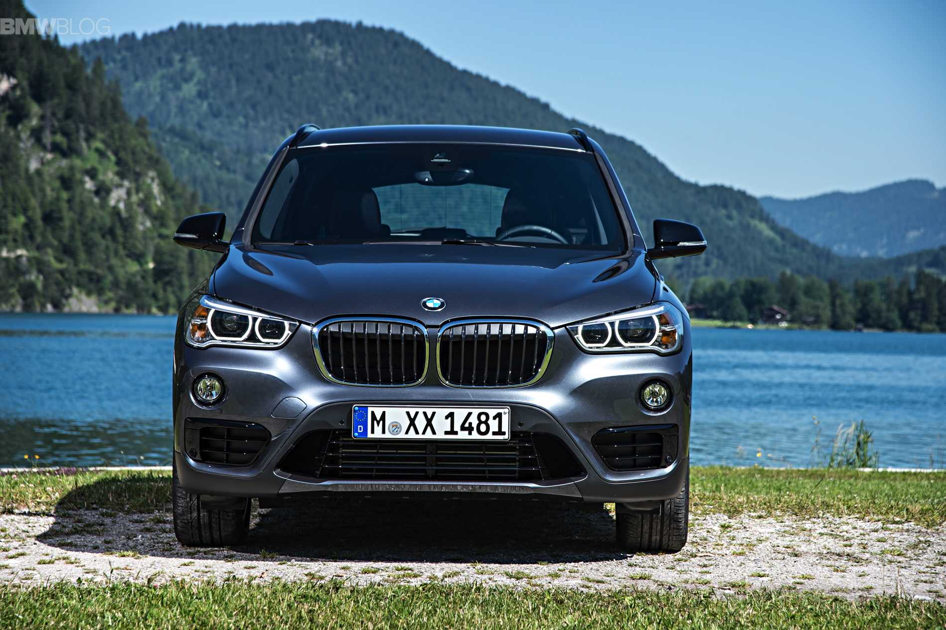 Картинка bmw x1