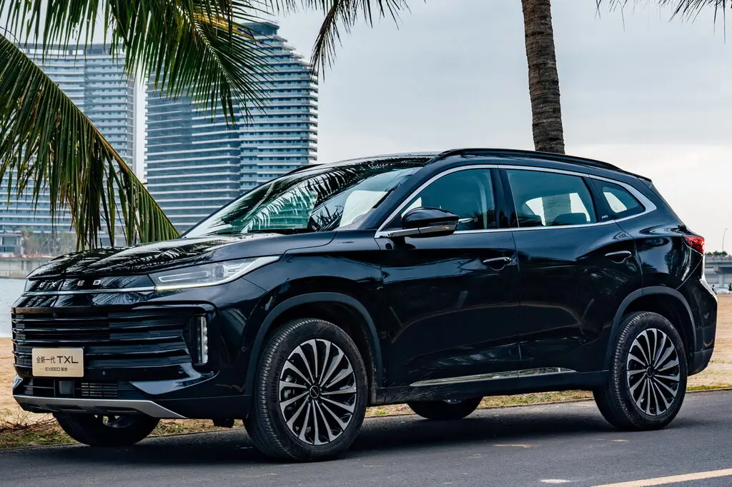 Эксид тхл. Черри Эксид 2022. Chery exceed TXL 2022. Exeed TXL 2022. Эксид TXL черный 2022.