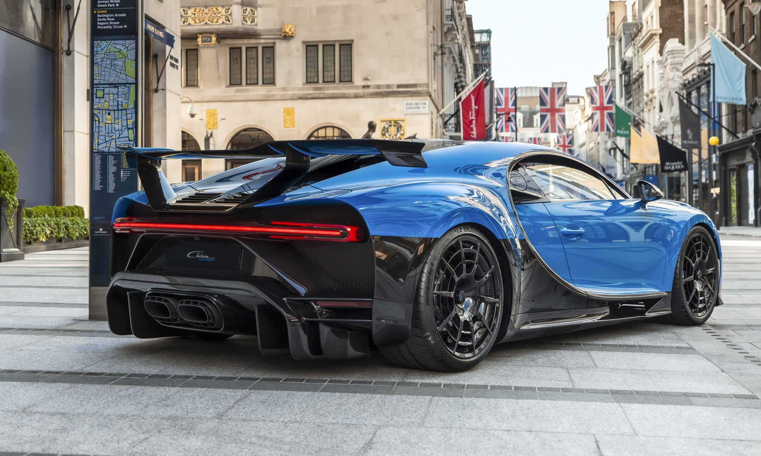 Bugatti chiron sport