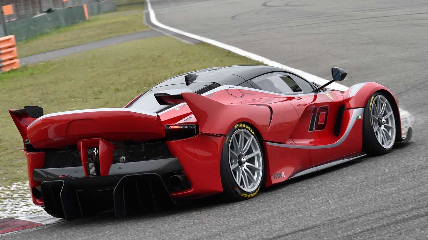 Ferrari сделала гибридный суперкар fxx-k еще круче