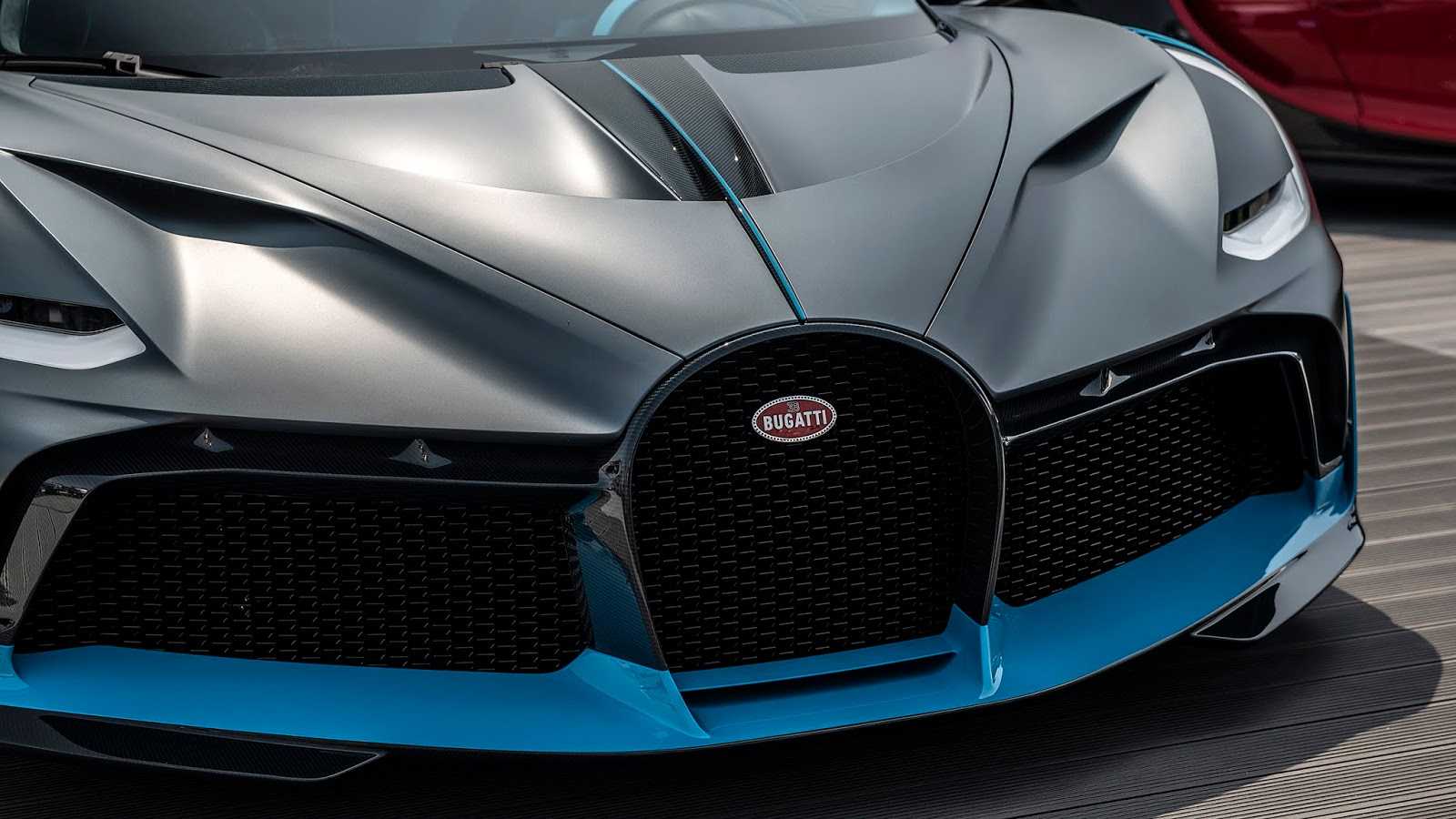 Bugatti divo 8.0. Бугатти диво 2018. Bugatti Diva гиперкар. Бугатти диво коричневый. Бугатти дива характеристики.