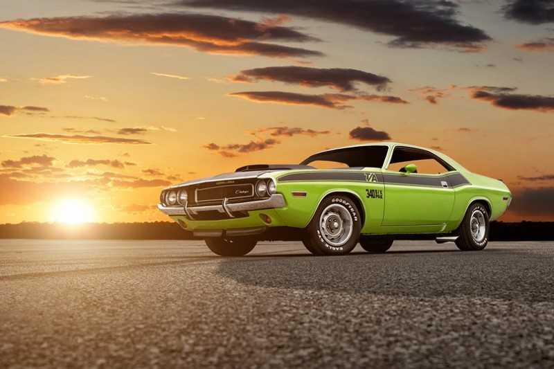 Dodge Challenger третьего поколения дебютировал 6 февраля 2008 года одновременно на автосалонах в Чикаго и Филадельфии Тогда в США его оценили в 40 095